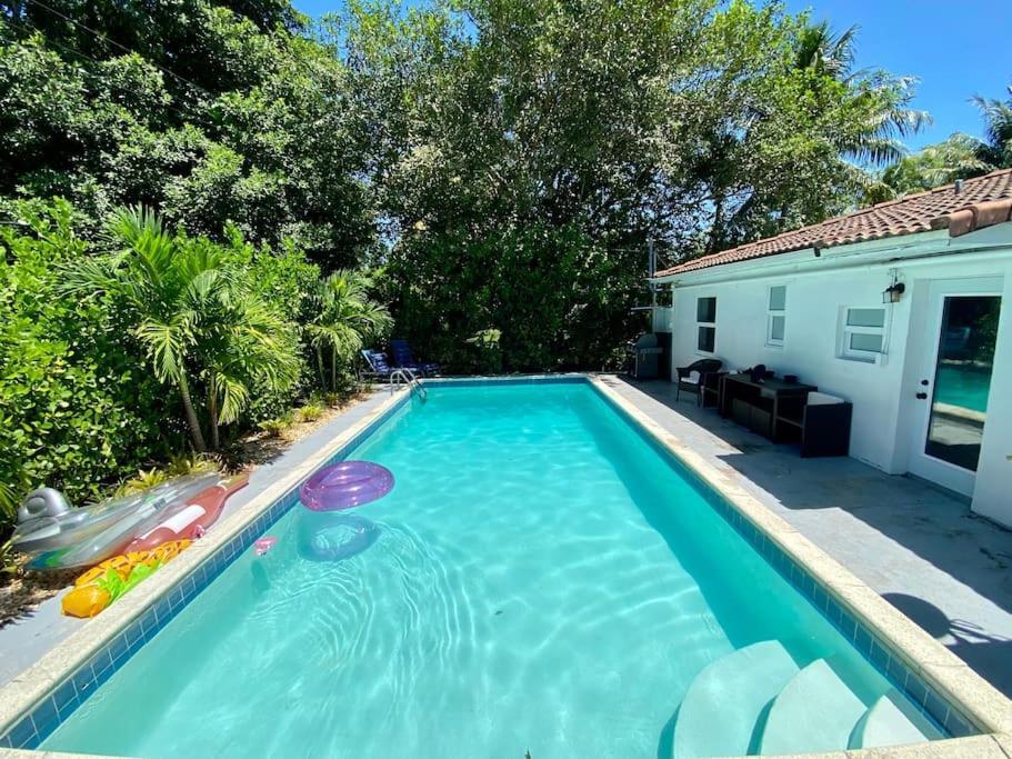 House With Pool And Bbq, 12 Min To The Beach Villa Miami Shores Exteriör bild