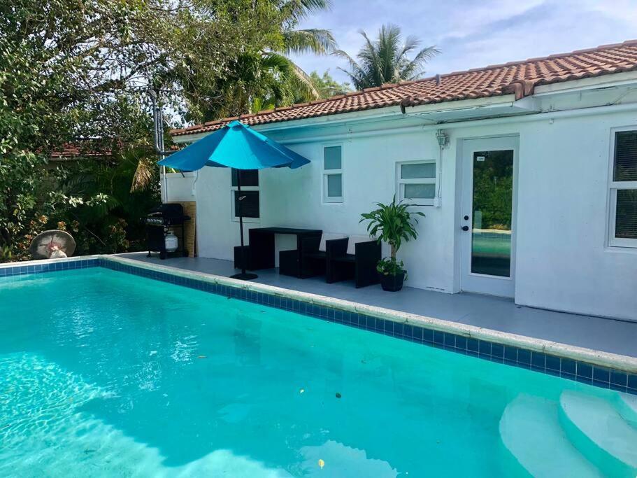 House With Pool And Bbq, 12 Min To The Beach Villa Miami Shores Exteriör bild