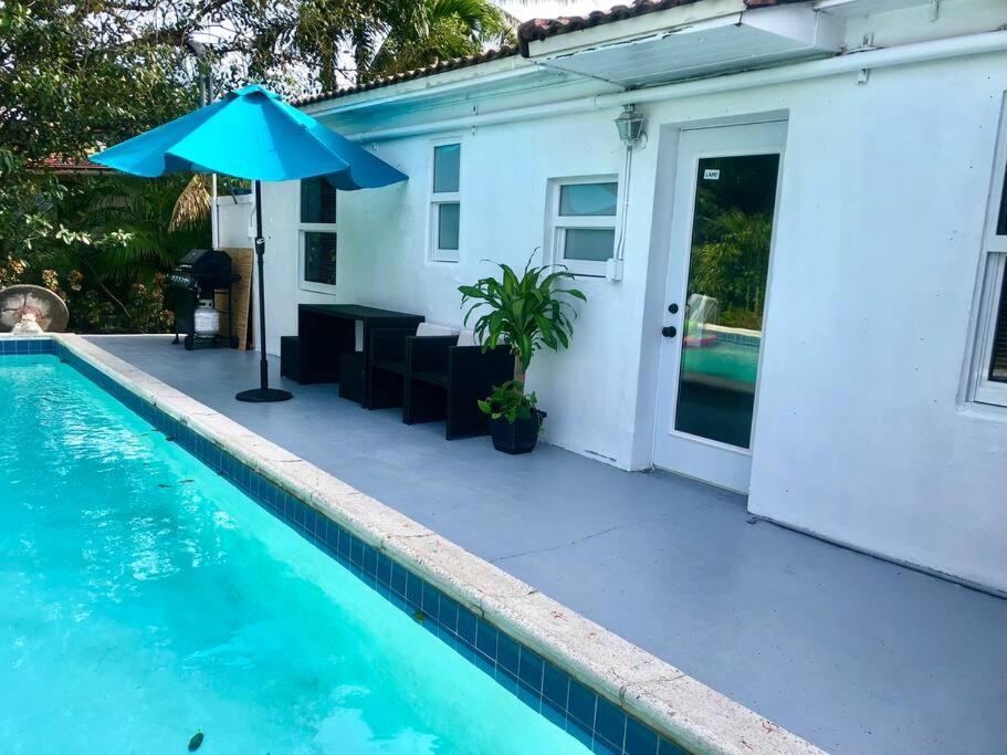 House With Pool And Bbq, 12 Min To The Beach Villa Miami Shores Exteriör bild